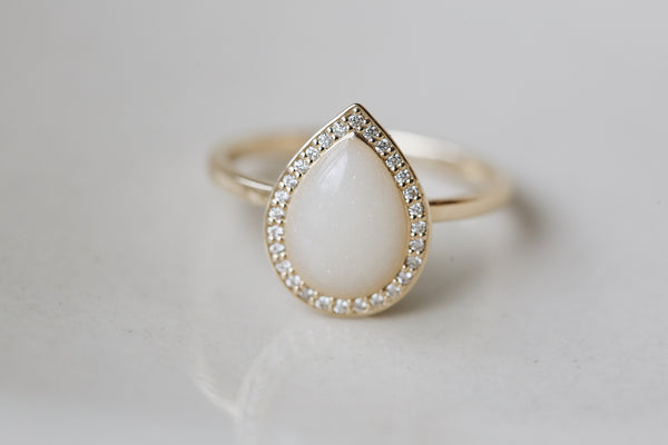 Diamond Halo Drop Ring