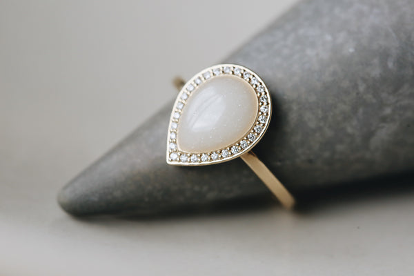 Diamond Halo Drop Ring